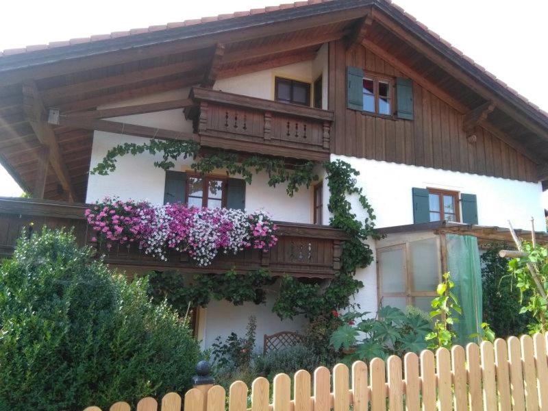 Ferienwohnung Gruber Тайзендорф Екстериор снимка